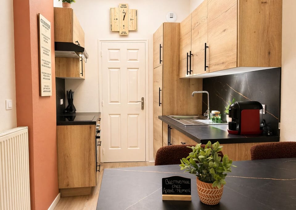 Standard Townhome, 2 Bedrooms, Kitchen | Private kitchen | Full-size fridge, microwave, oven, stovetop