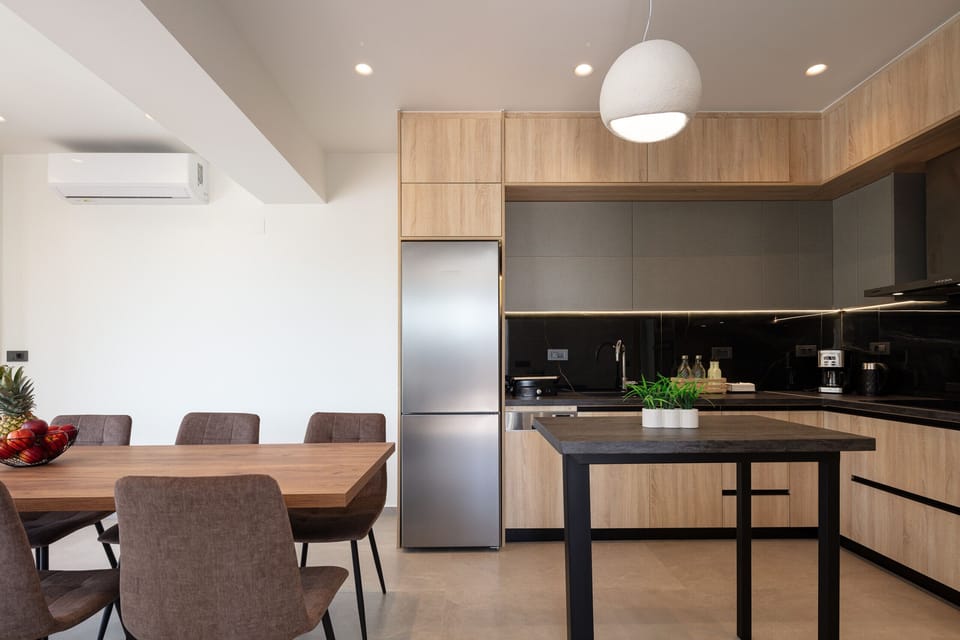 Villa, 4 Bedrooms, Smoking, Private Pool | Private kitchen | Microwave, coffee/tea maker, highchair