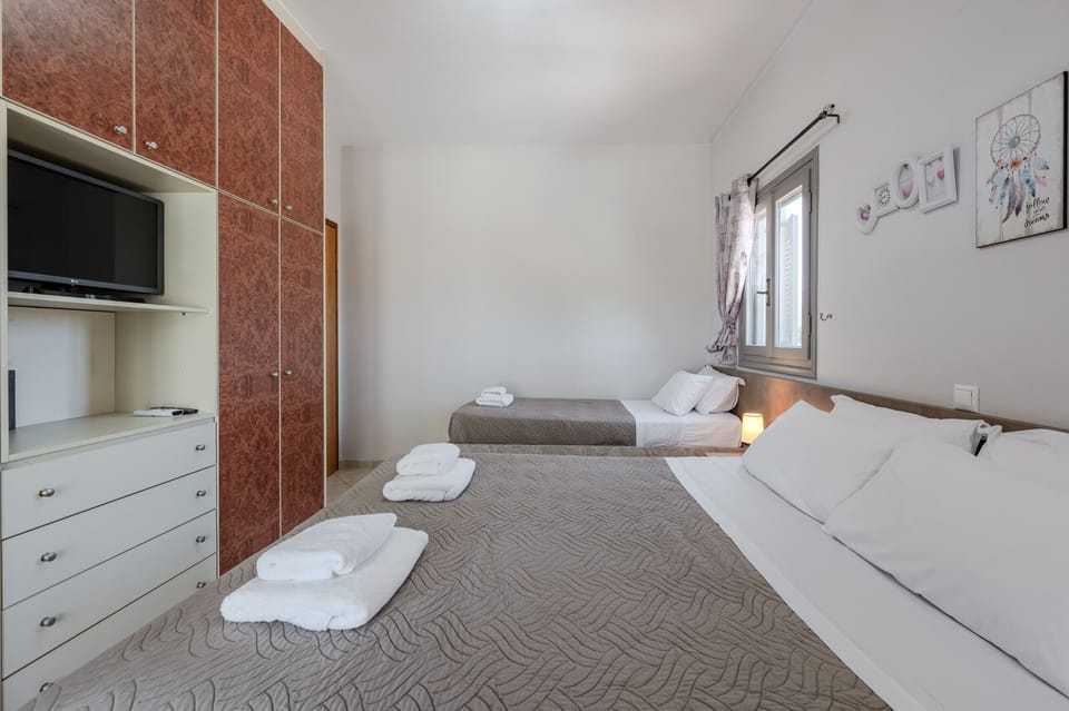 House, 2 Bedrooms, Private Pool, Sea View | 2 bedrooms