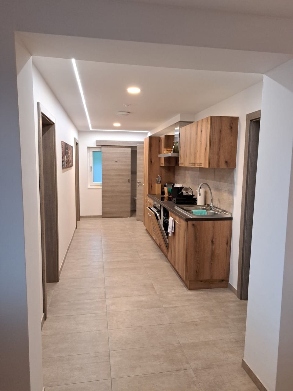 Family House, 6 Bedrooms | Private kitchen