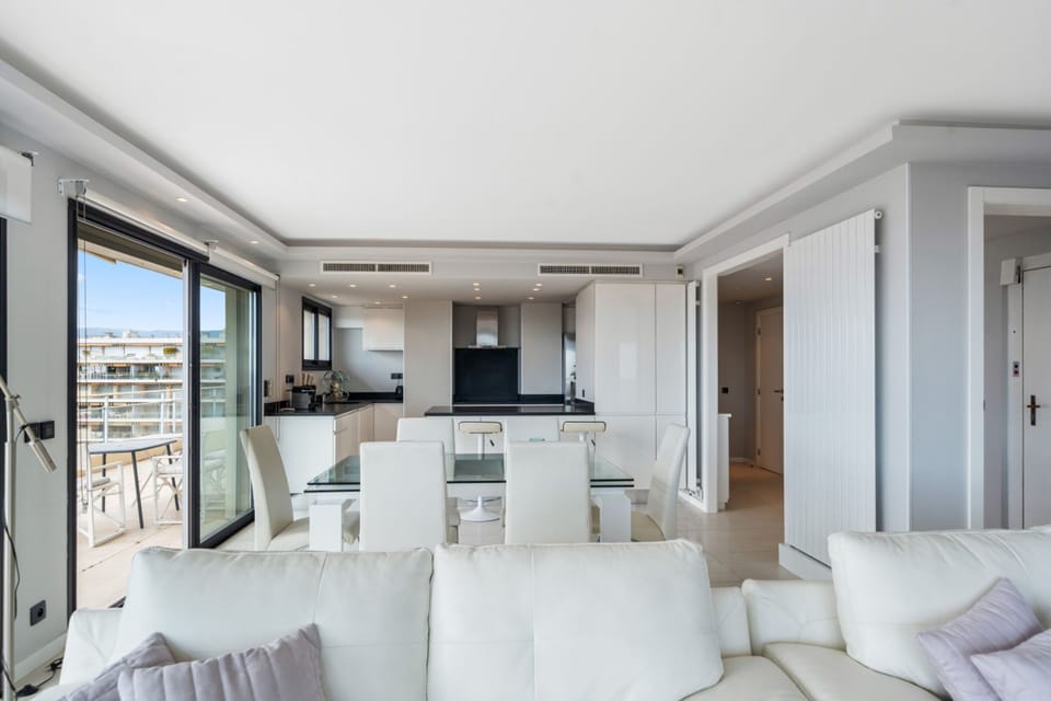 House, Smoking | 4 bedrooms