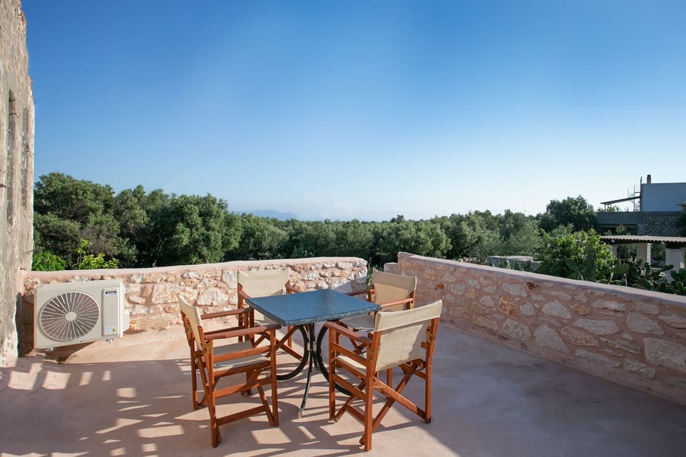 House, 1 Bedroom, Smoking, Terrace | Garden view