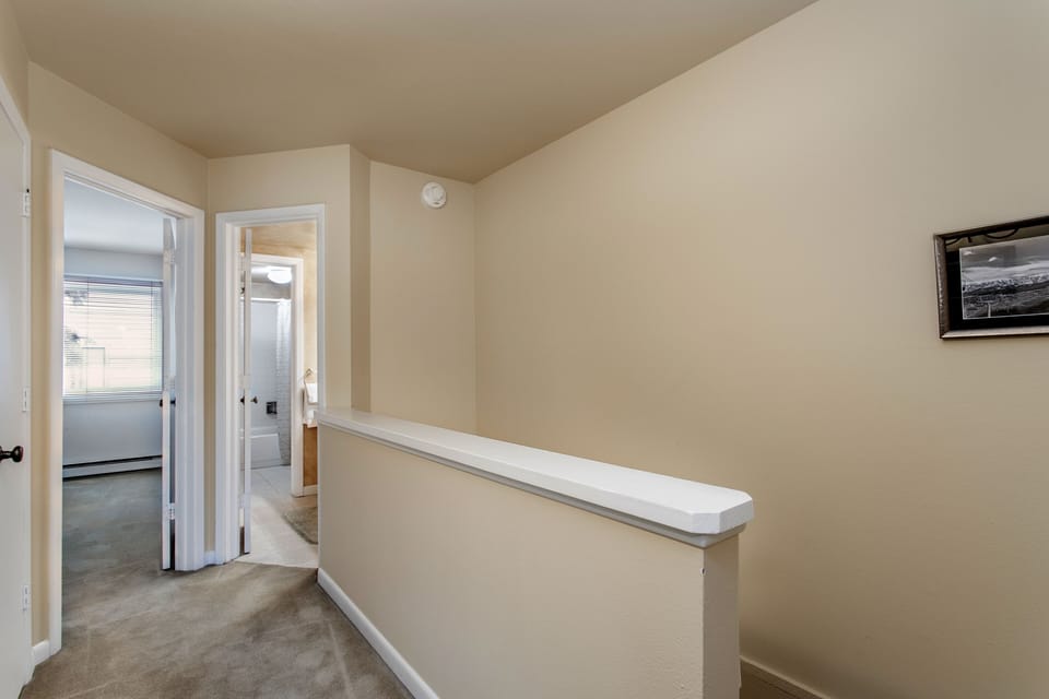 Condo, 2 Bedrooms | Interior