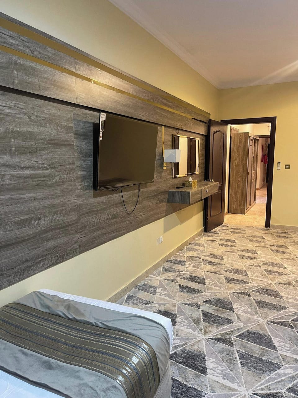Twin Room | Free WiFi, bed sheets