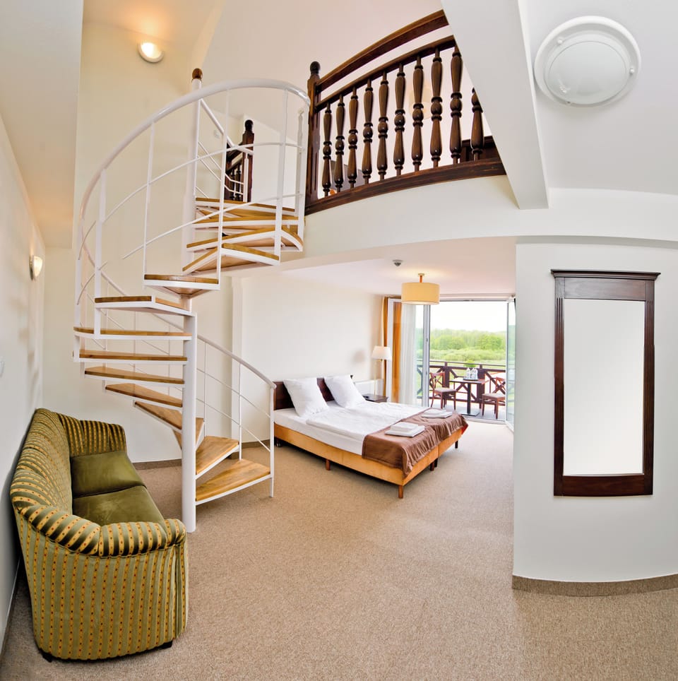 Family Apartment | Desk, blackout drapes, iron/ironing board, free WiFi