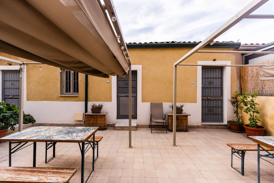 House | 1 bedroom