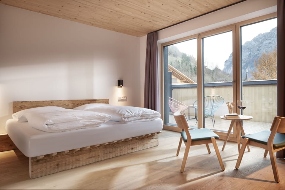 Double Room, Patio | Premium bedding, down comforters, individually decorated