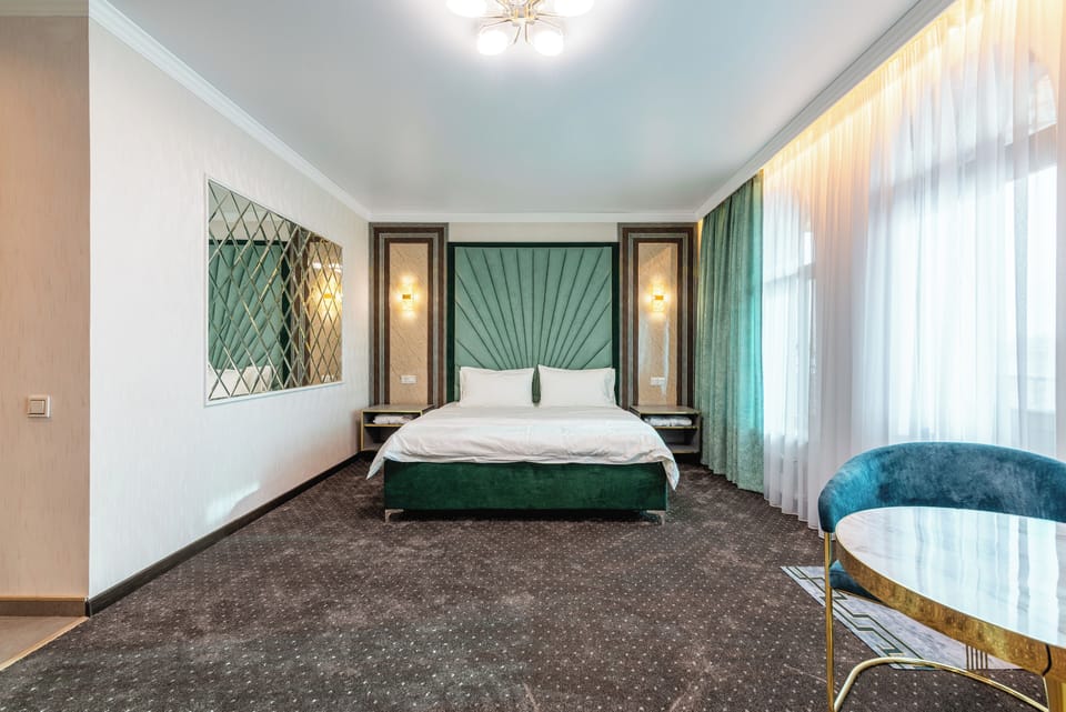 Comfort Double Room, Balcony, City View | Egyptian cotton sheets, premium bedding, minibar, desk