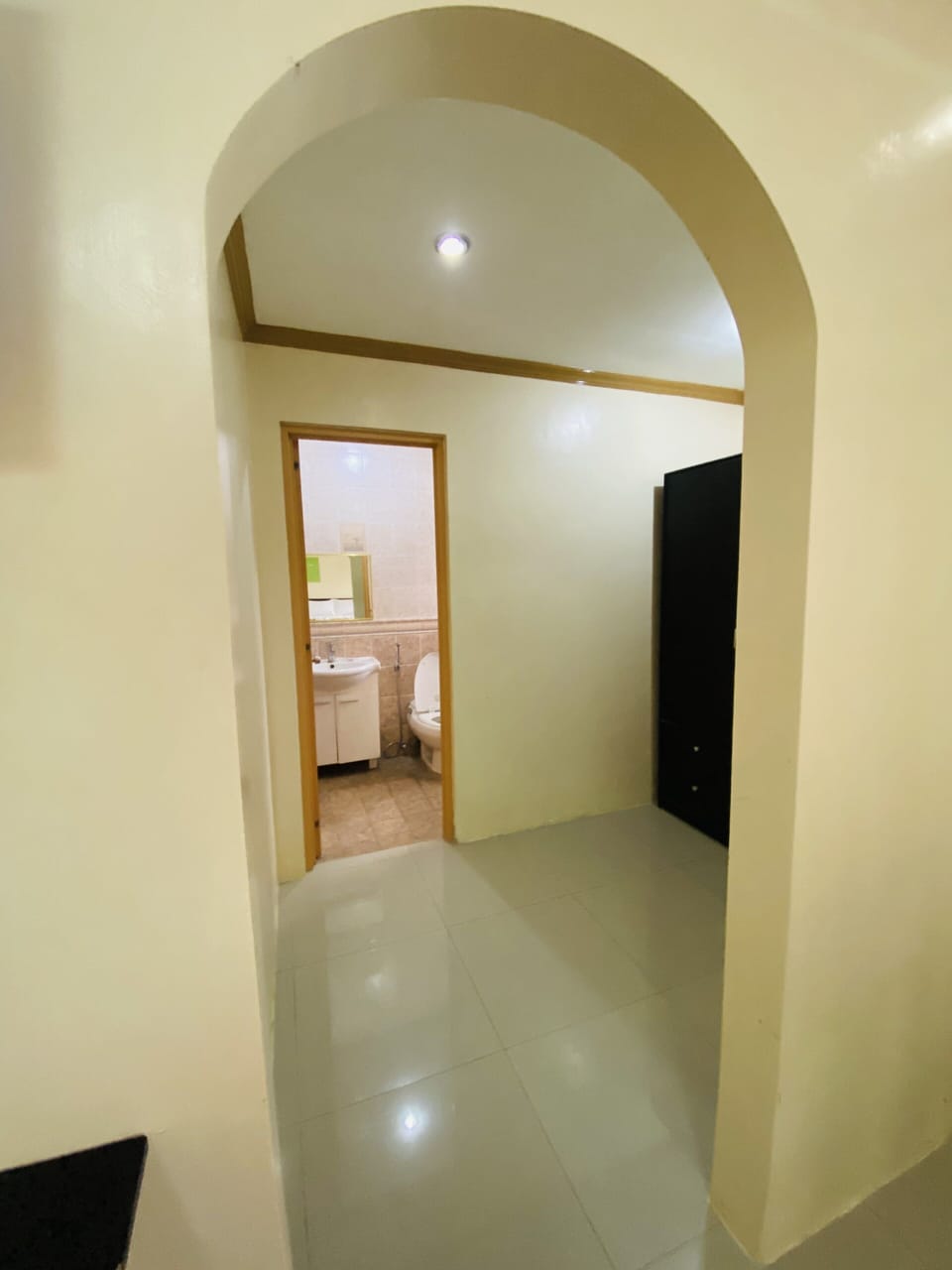 Deluxe Room | Bathroom | Free toiletries, bidet, towels, soap
