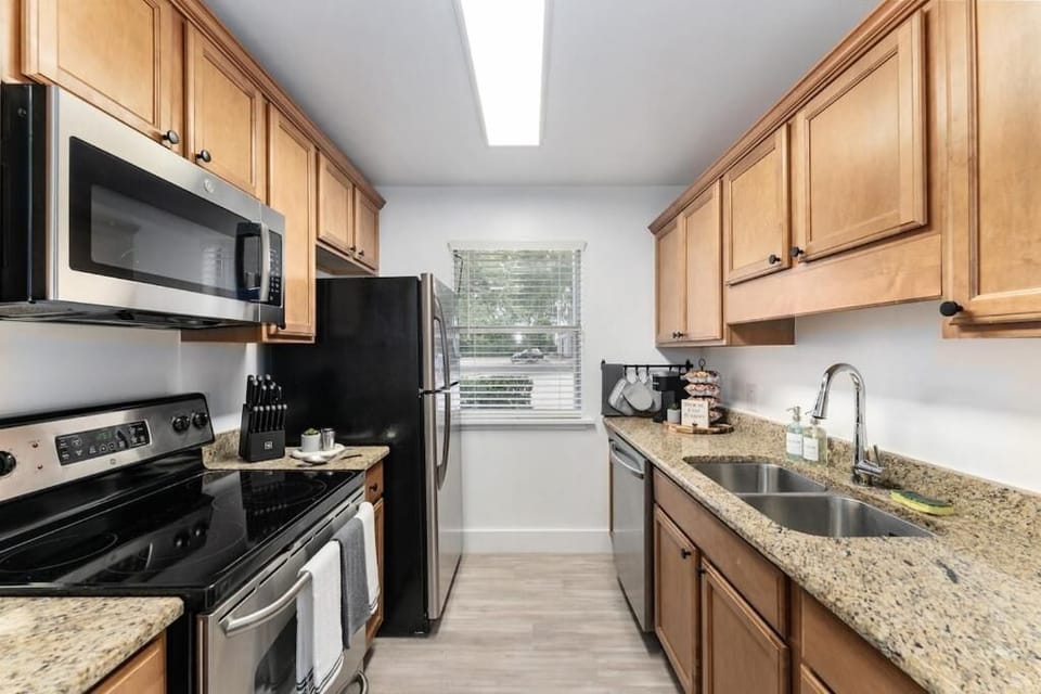 Superior Apartment, 1 Queen Bed with Sofa bed | Private kitchen | Electric kettle, toaster