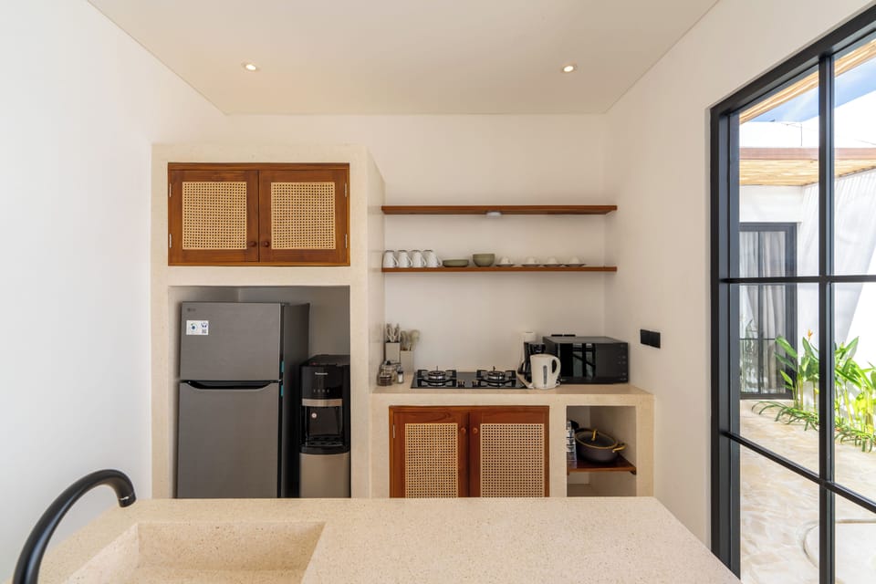 Villa, Kitchen, Pool View | Private kitchen | Fridge, microwave, stovetop, highchair