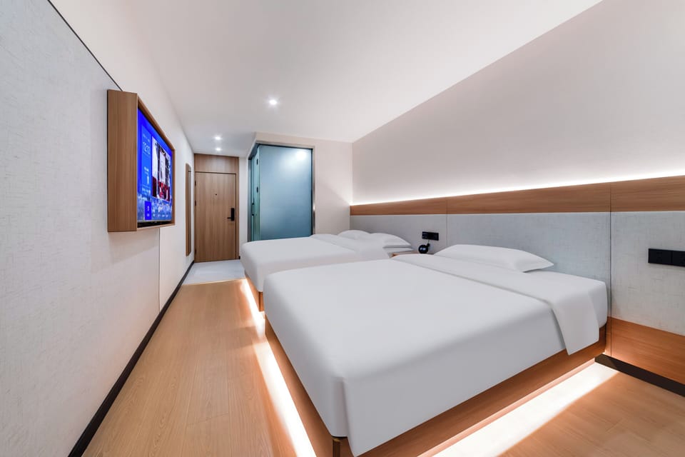Premier Triple Room | Desk, blackout drapes, iron/ironing board, WiFi (free)