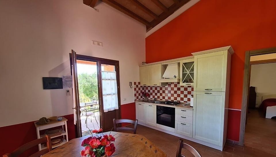 Apartment | Private kitchen | Fridge, oven, stovetop, toaster