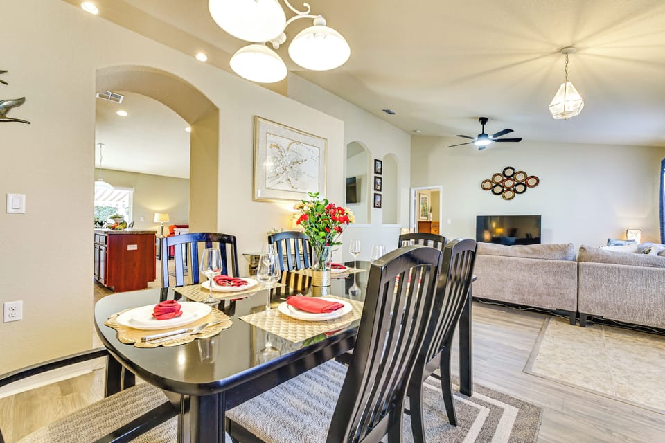House (3 Bedrooms) | Interior