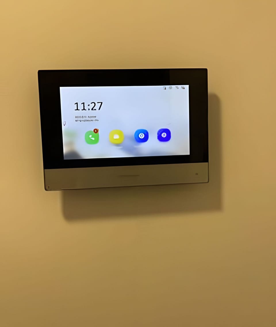 Economy Apartment | Television