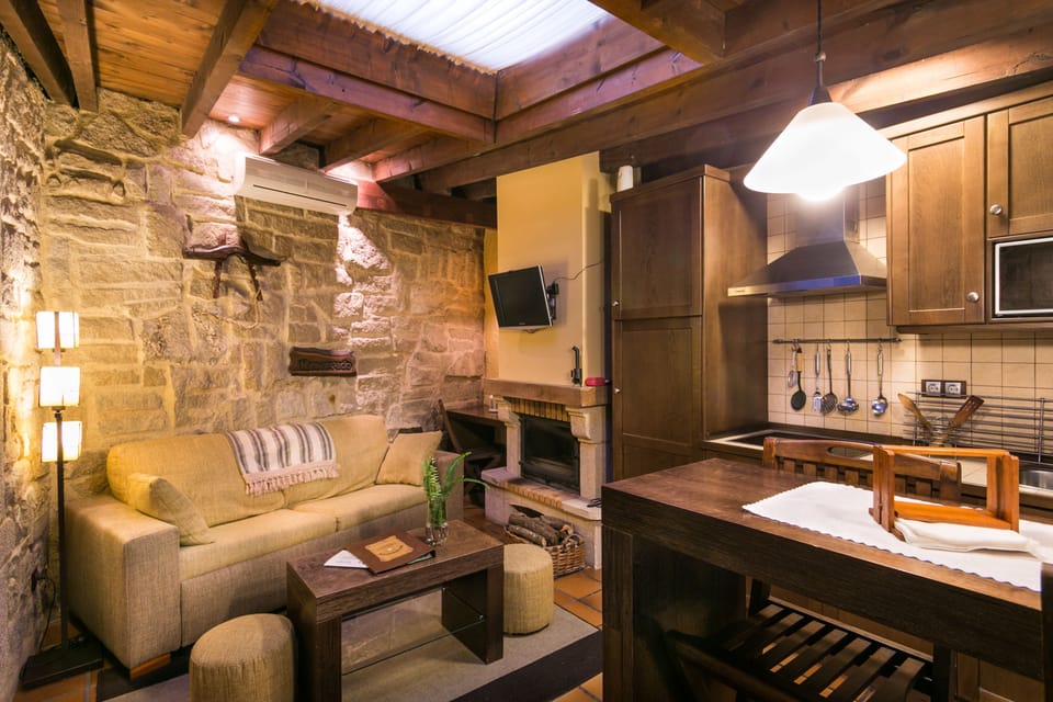 Apartment, 1 Bedroom (Casiña Foucellas) | Living room