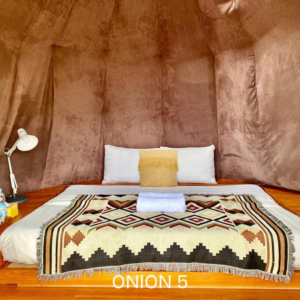 Onion 5 | Bed sheets
