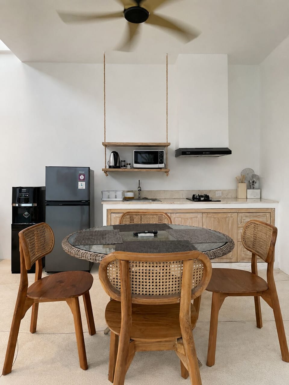 Luxury Villa, 2 Bedrooms, Balcony, Pool View | In-room dining