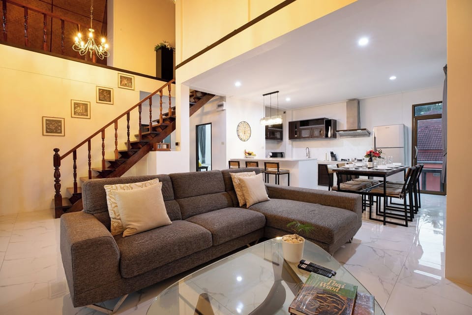 Exclusive Villa | Living area | Flat-screen TV