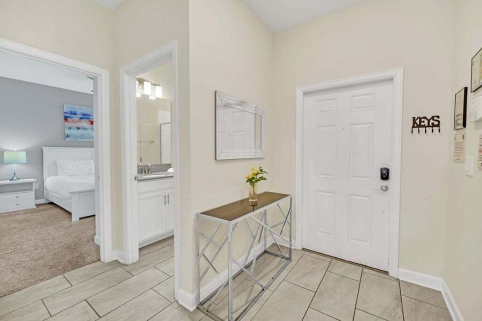Townhome, 4 Bedrooms | Interior