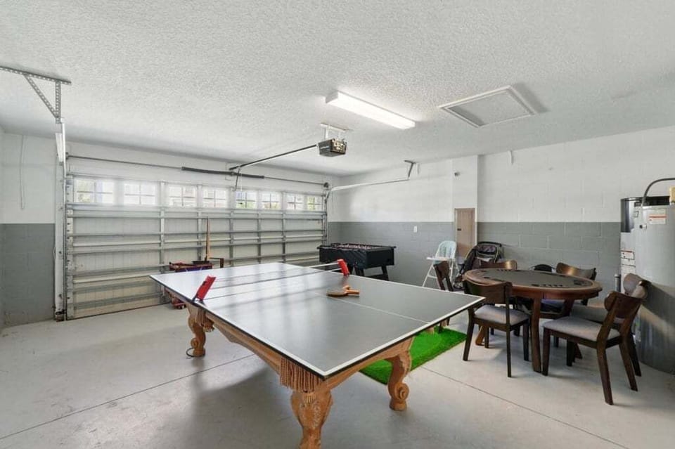 Villa, 6 Bedrooms | Game room
