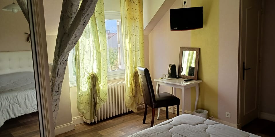 Superior Double Room, City View | Individually decorated, free WiFi, wheelchair access