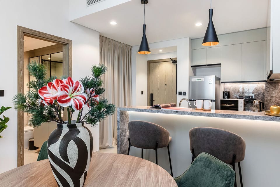 Premium Apartment, 1 Bedroom, Balcony, Golf View | Private kitchen