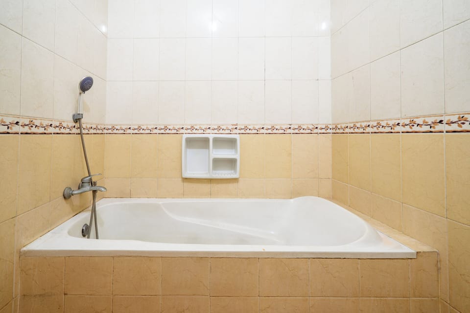 Studio Suite | Bathroom | Towels