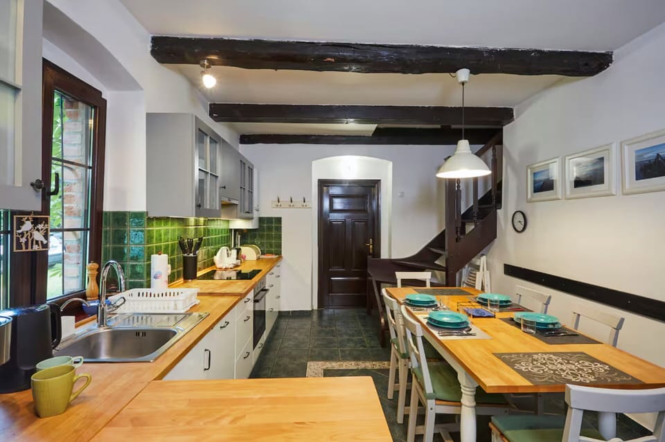 House | Private kitchen | Highchair