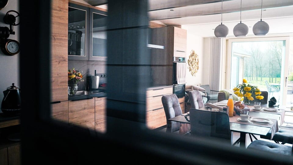 House | Dining