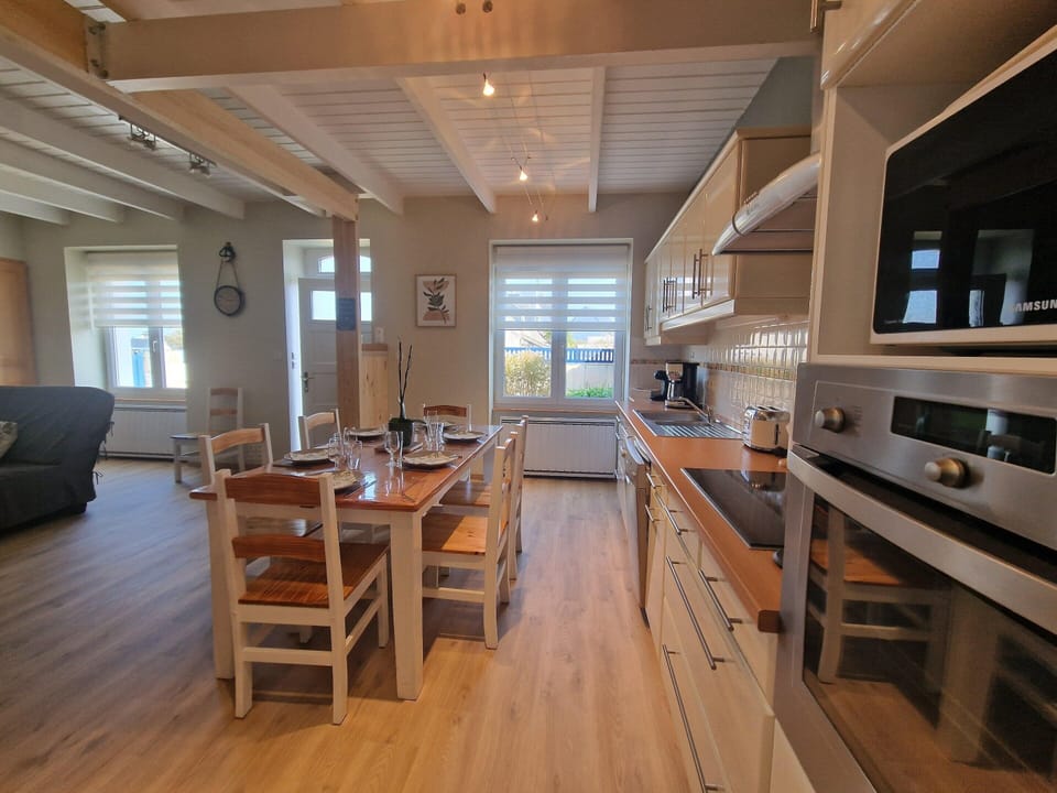 House | Dining