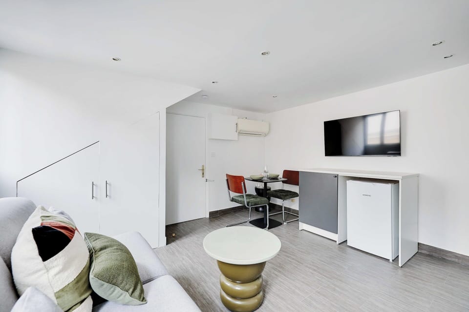 House | Living area