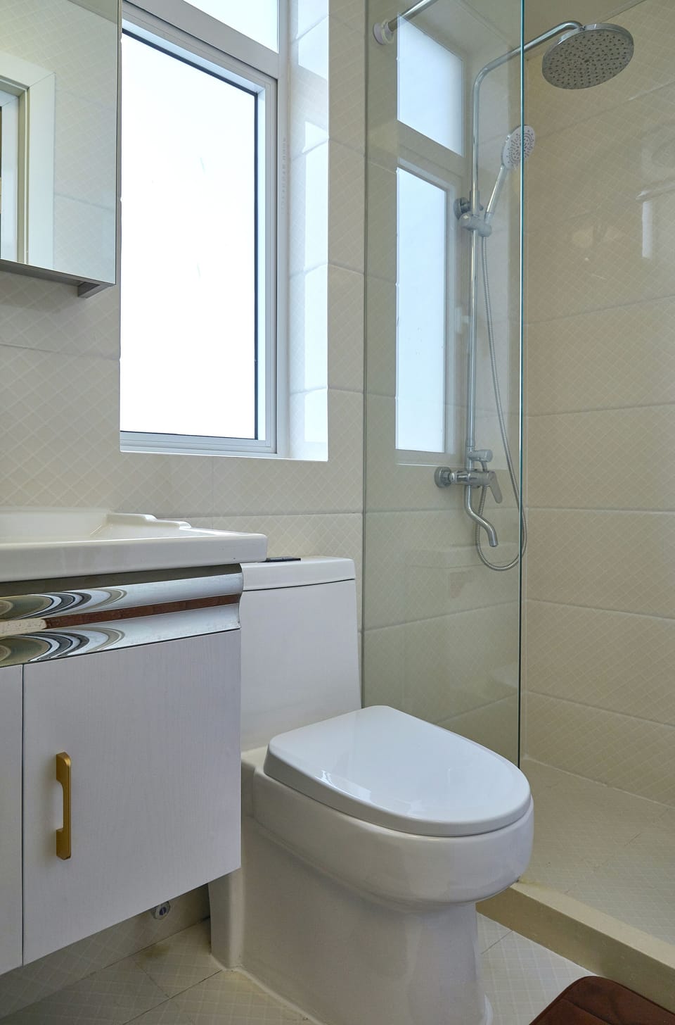 Superior Studio, Courtyard View | Bathroom | Shower, hydromassage showerhead, slippers, soap