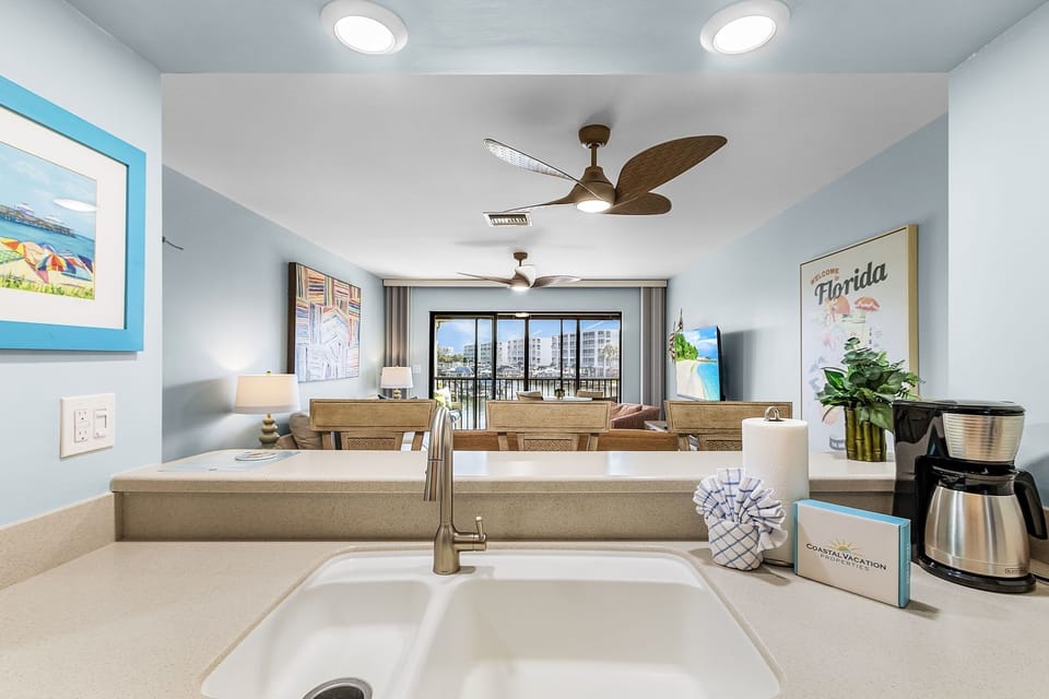 Condo, 1 Bedroom | Interior