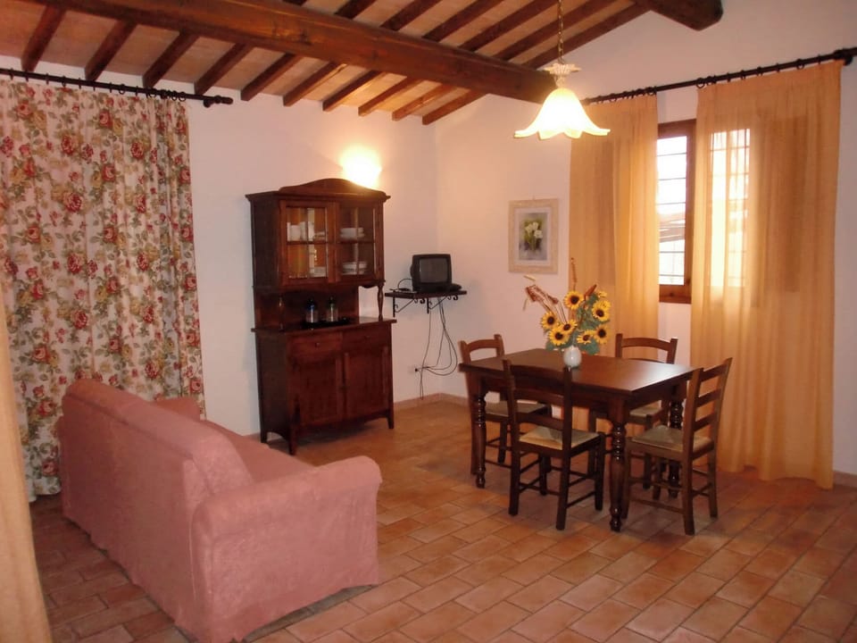 Family Studio, Garden View | Free WiFi