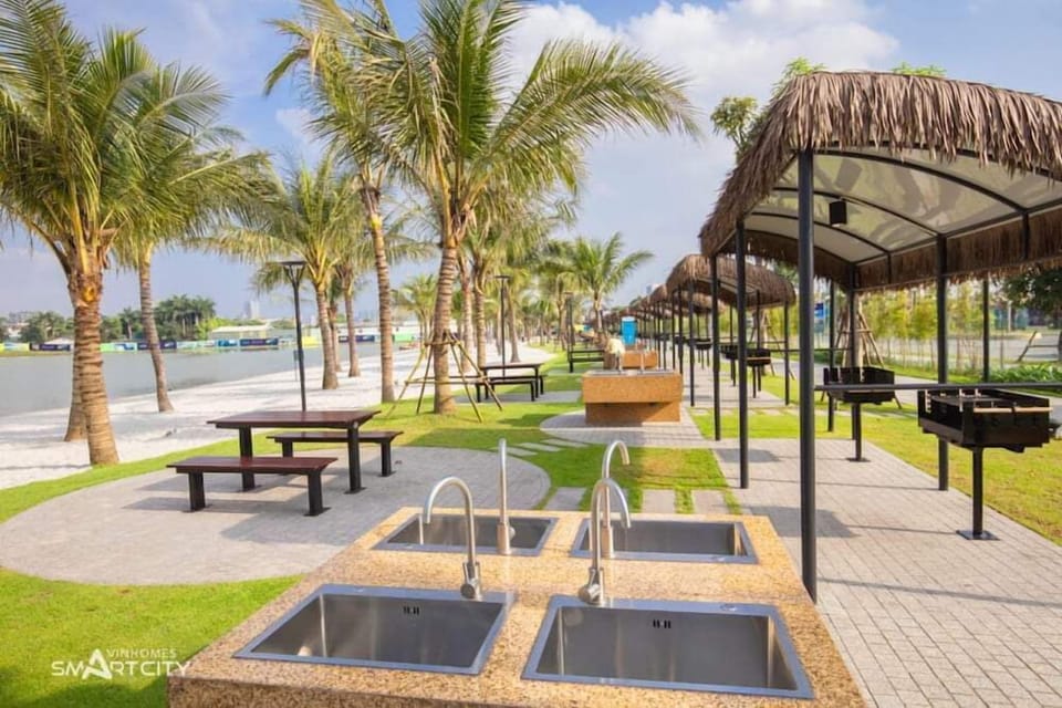 BBQ/picnic area