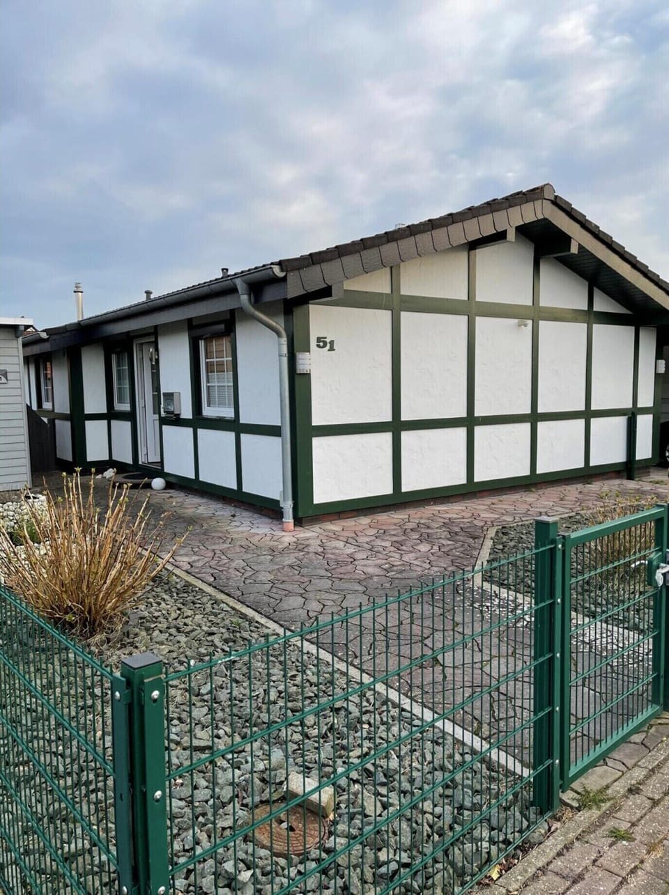 Bungalow | Exterior