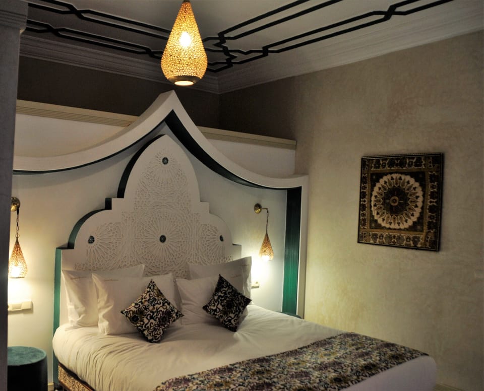 Romantic Suite (Zamarad) | Frette Italian sheets, premium bedding, pillowtop beds, in-room safe