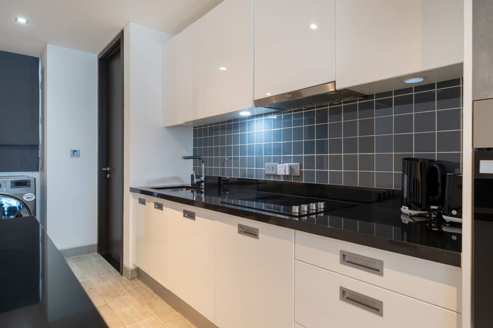 Family Apartment, Hill View | Private kitchen | Microwave, oven, stovetop, toaster