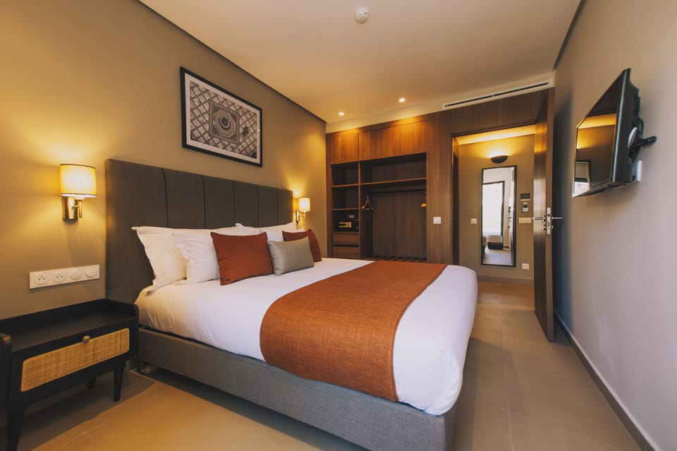 Comfort Double or Twin Room | Premium bedding, free cribs/infant beds, free WiFi, bed sheets