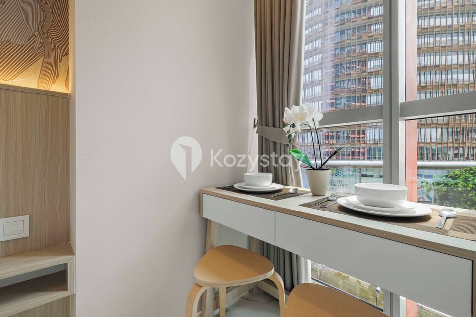 Apartment, 1 Bedroom, City View | Dining room
