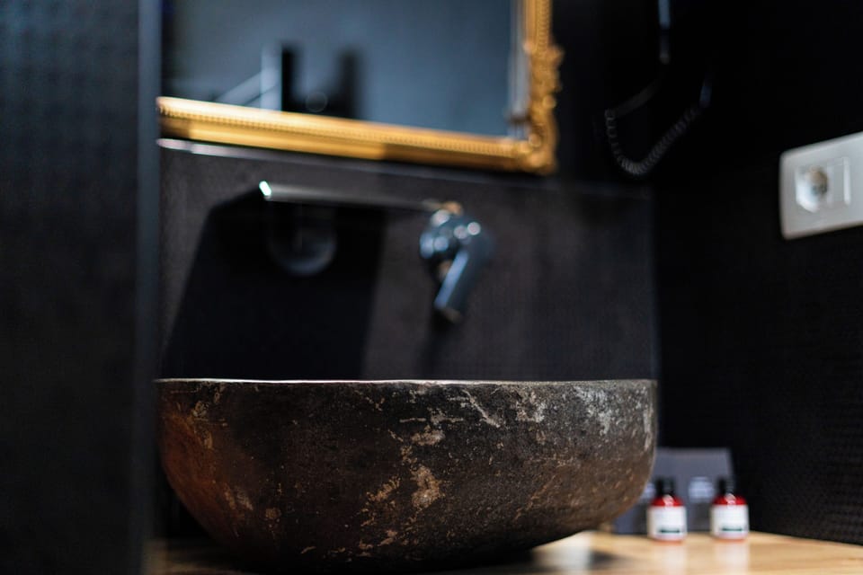 Luxury Room, Sauna | In-room safe, desk, laptop workspace, blackout drapes