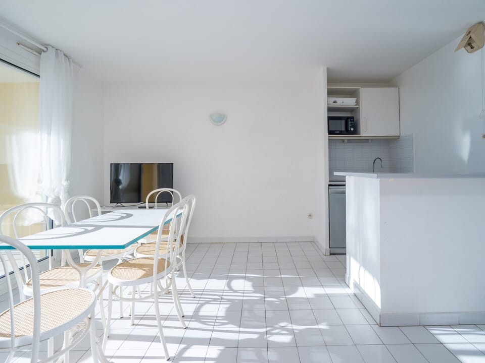 Apartment | Living room