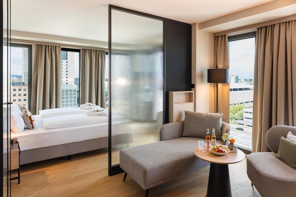 Junior Suite (Skyline) | Hypo-allergenic bedding available, minibar, in-room safe