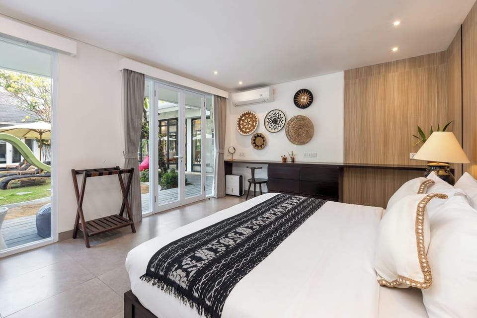 Villa, Balcony, Courtyard View | Iron/ironing board, free WiFi