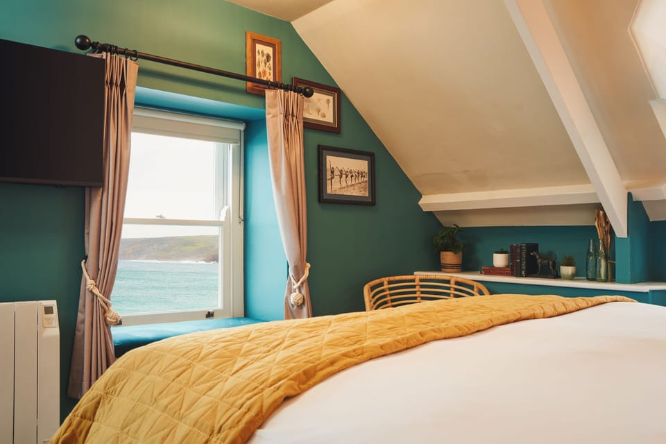 Superior Double Room, 1 Double Bed | Free WiFi, bed sheets