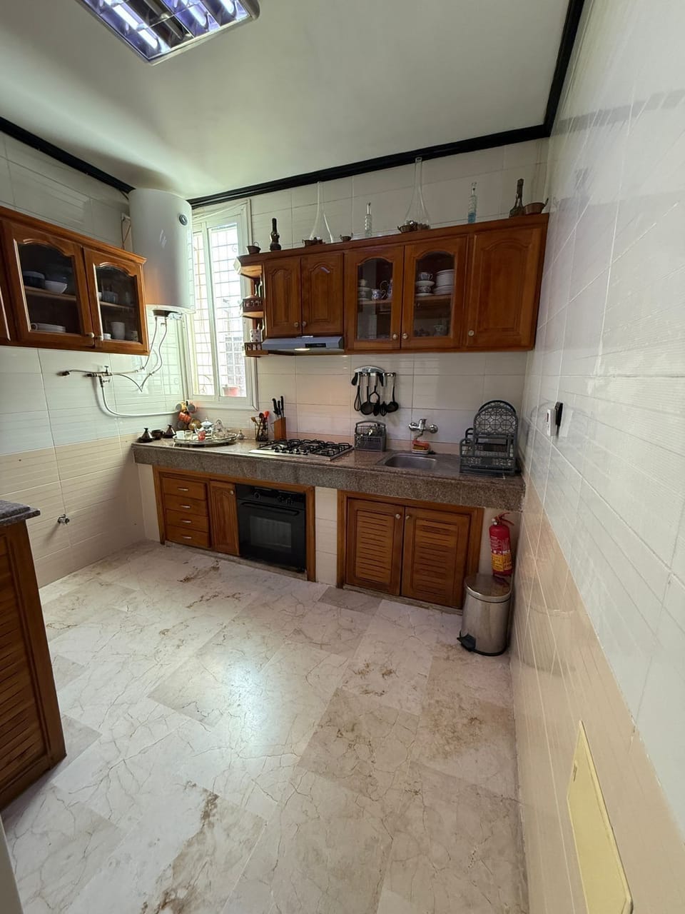 Premium Apartment, 6 Bedrooms, Balcony, City View | Private kitchen | Full-size fridge, microwave, oven, stovetop