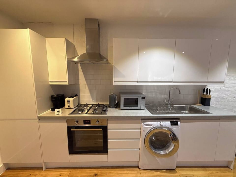 House | 1 bedroom