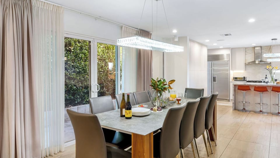 House (Multiple Bedrooms) | Interior