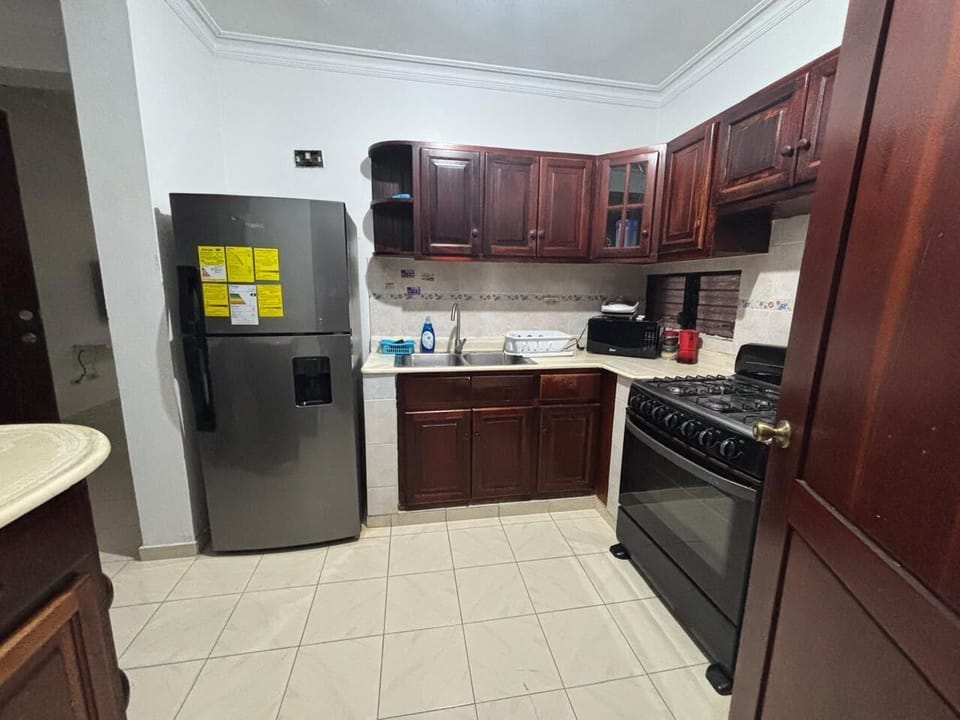 Family Apartment | Private kitchen | Microwave, oven, stovetop, coffee/tea maker